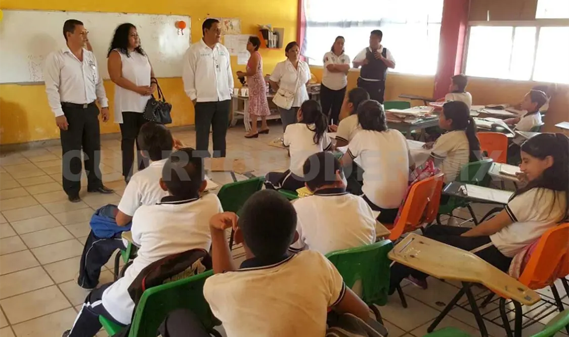 Operativo Mochila en escuelas del Soconusco
