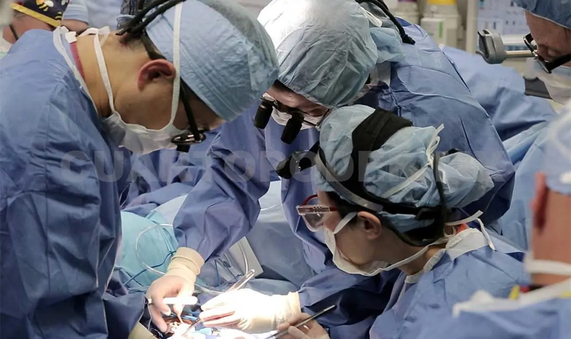 Actualmente, el Hospital de Especialidades del Centro Médico Nacional La Raza tiene mil 400 pacientes en espera. Agencias
