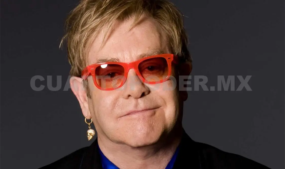 Elton John escribirá musical sobre moda