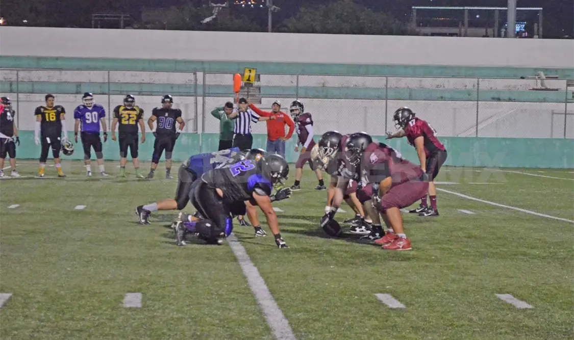 Jaguares Negros vence a Espartanos