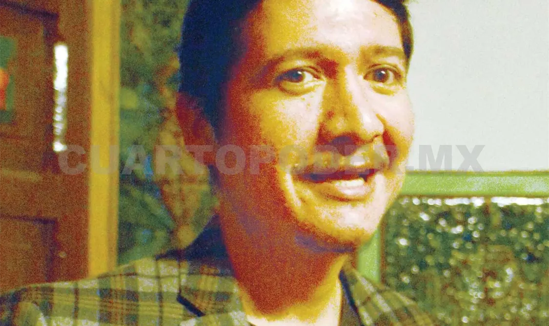 Jorge Luna en una presentación en la Galería Rodolfo Disner. Darwin Mendoza