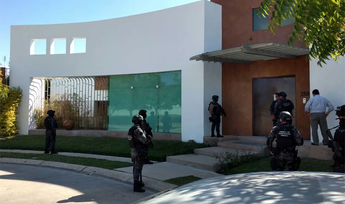 Cumplimenta PGR orden de cateo en un inmueble ubicado en Tuxtla Gutiérrez