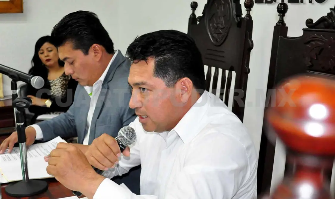 Comparece titular de Desarrollo Social ante el Congreso del Estado