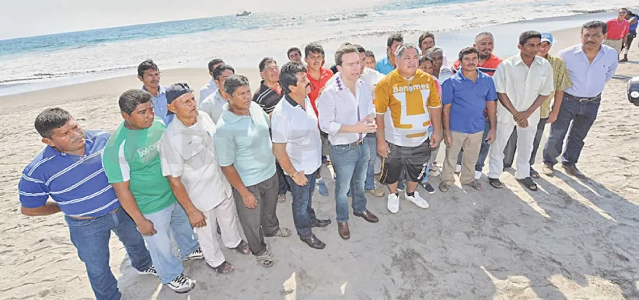 Gobierno del estado beneficia a 8 mil pescadores