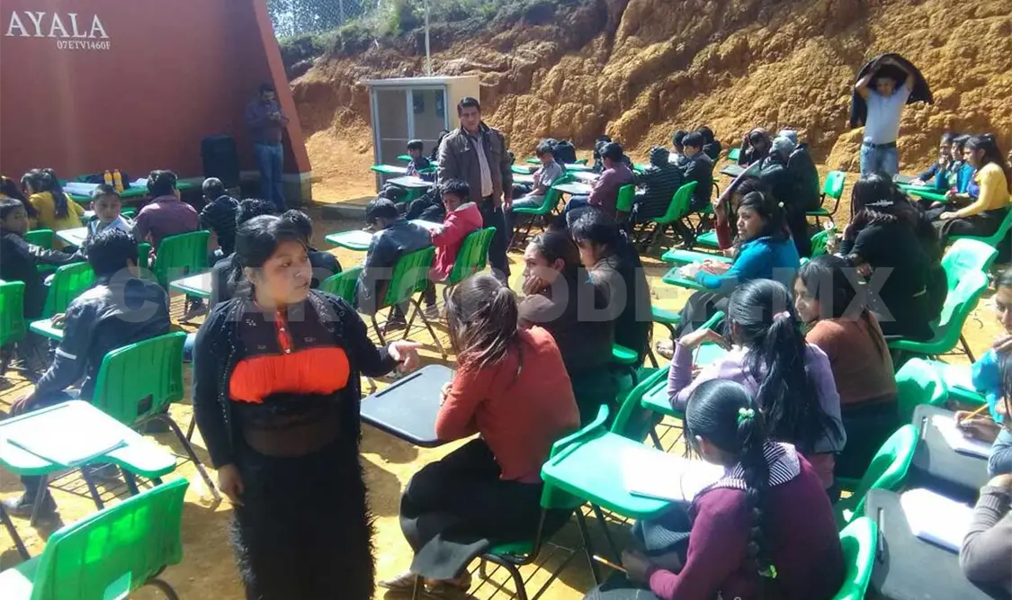 Imparten pláticas en San Juan Chamula