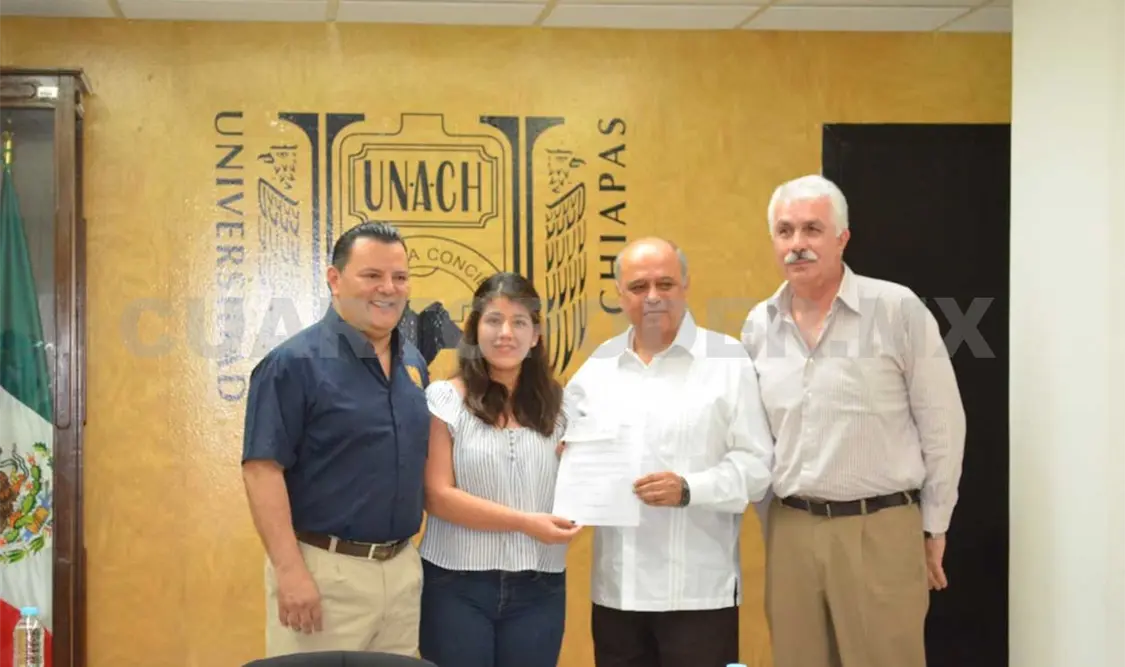 Beneficia Conacyt a alumnas con Apoyo a Madres de Familia