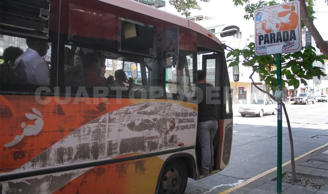 El ConejoBus, convertido en chatarra