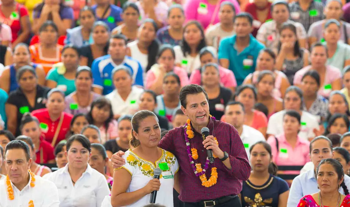 Gobierno no limitará recursos para quienes más lo necesitan, afirma Peña Nieto