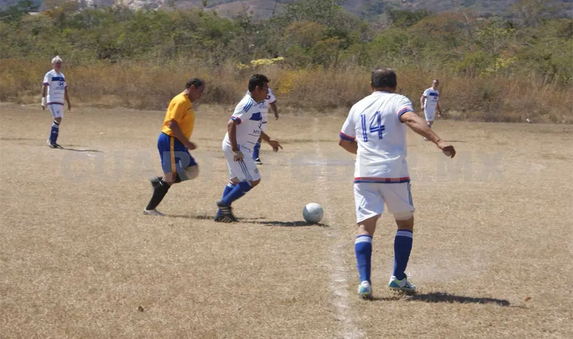Monte Sinaí se apodera del liderato de la Liga