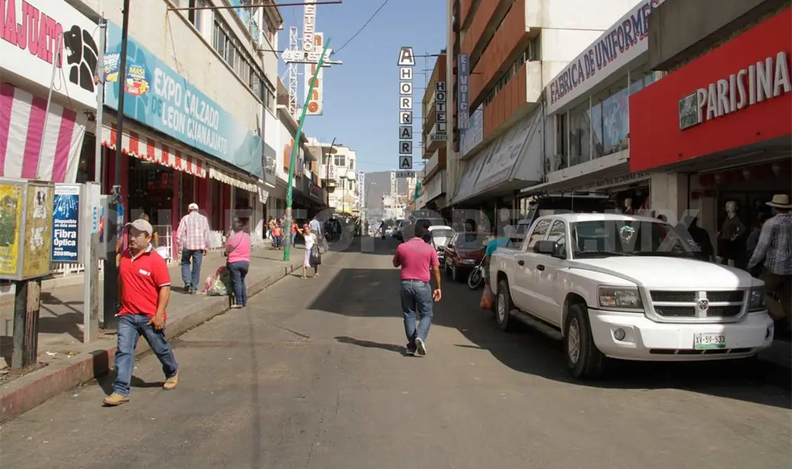 Tras 50 días sin ambulantes, retorna la calma al Centro