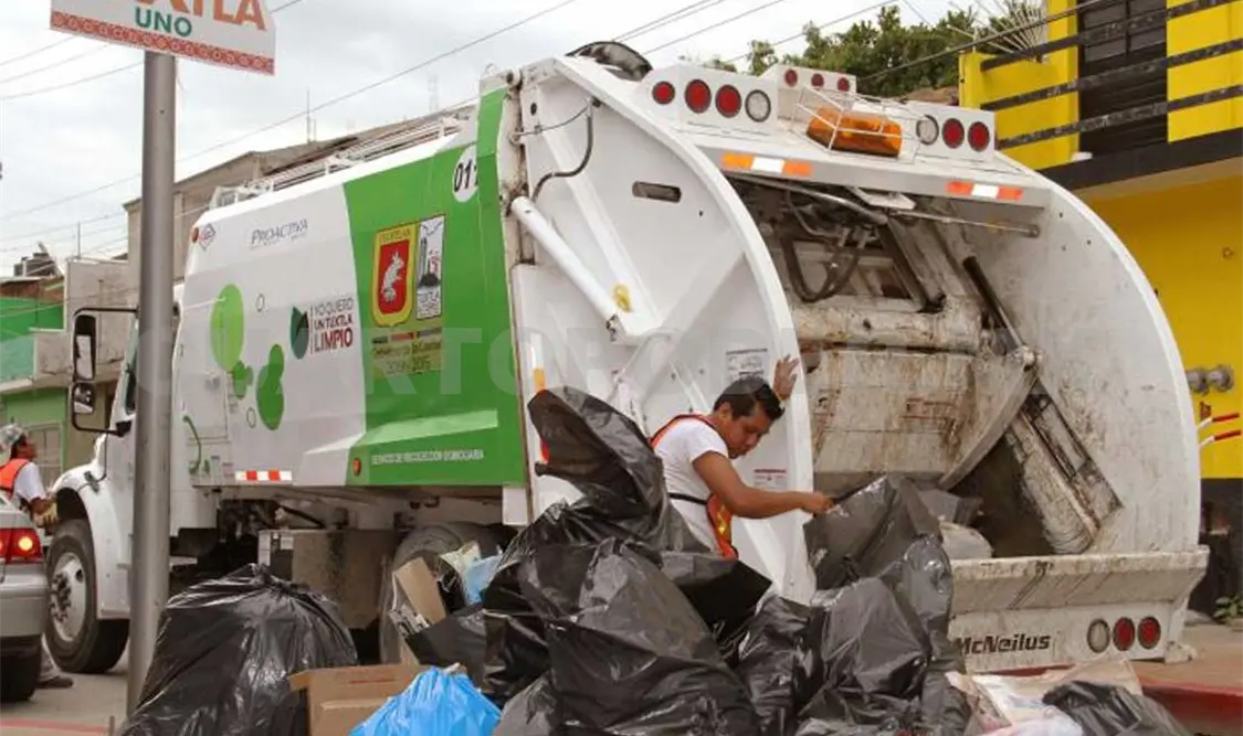 Nuevas familias no sacan la basura en tiempos normados
