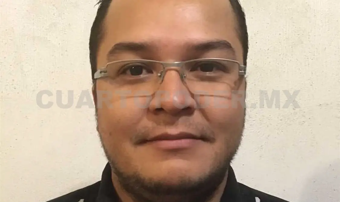 Resolución a solicitud, apegada a derecho