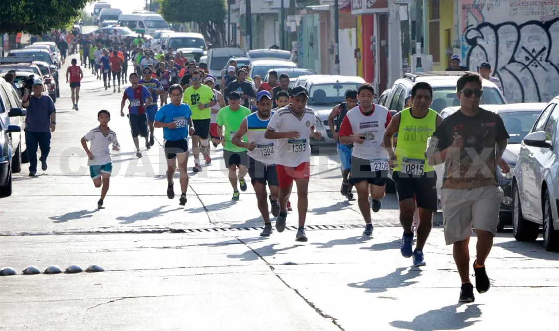 3 mil 800 personas en 2ª Carrera Regreso a Casa