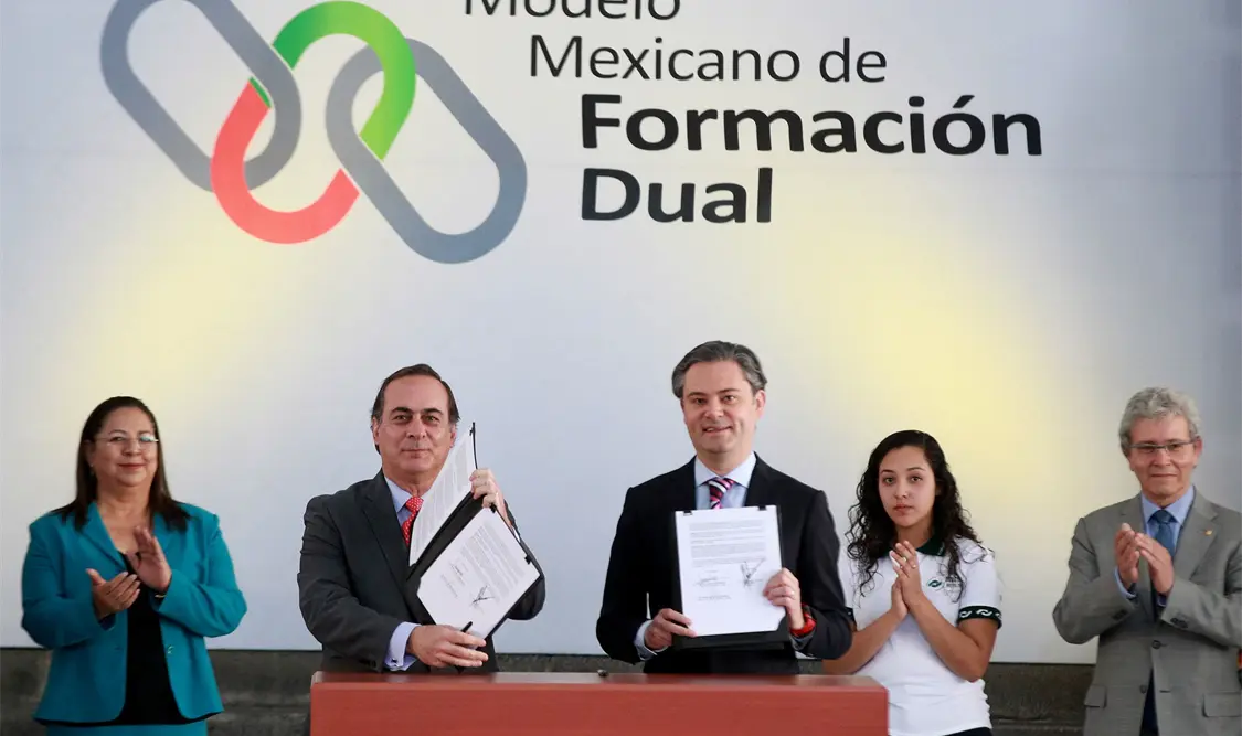 Modelo de educación dual recibe nuevo impulso