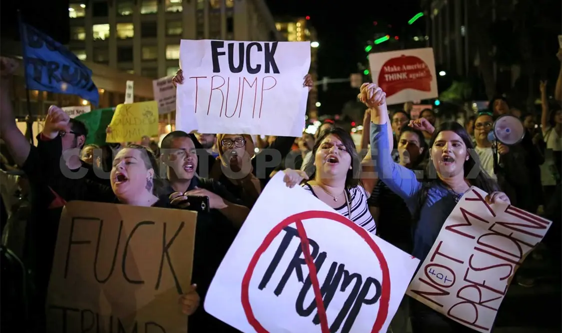 Ciudadanos reprueban la gestión de Trump