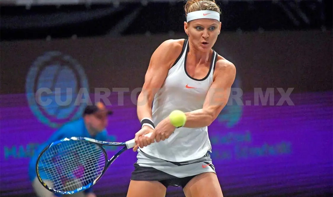 Lucie Safarova se mete a cuartos de final