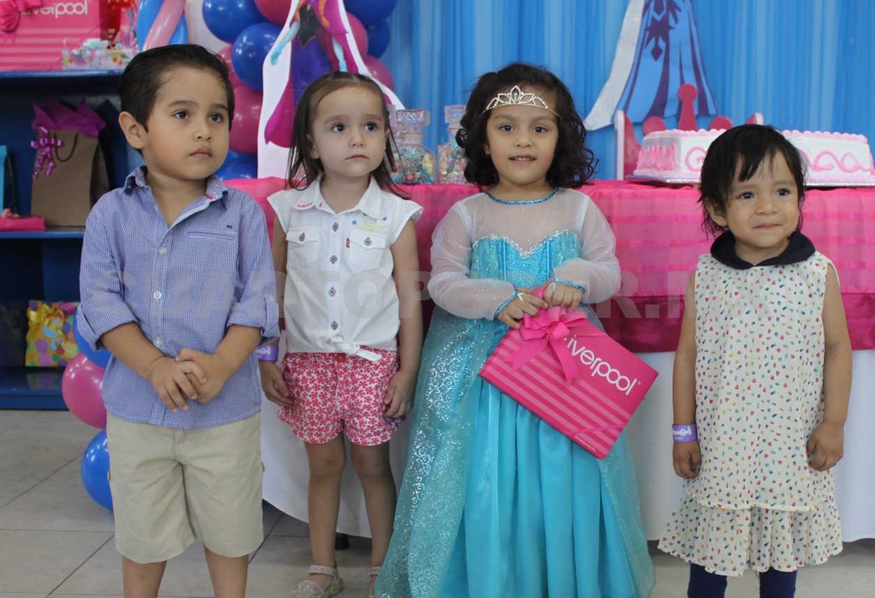 Fiesta de cumpleaños para Isabella Naomi