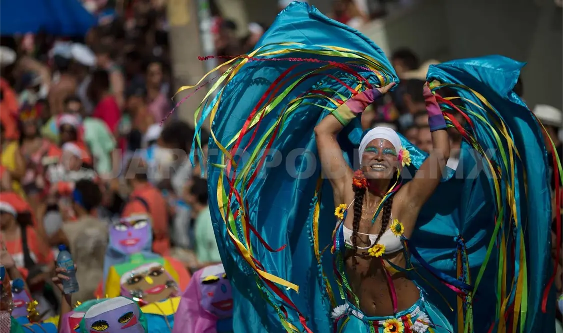 Crisis y corrupción no detienen Carnaval