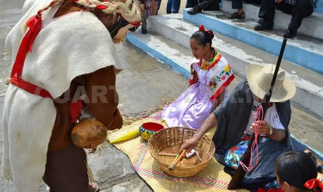 El personaje inicia su recorrido a las 10 de la mañana en compañía de su familia. Diana Ramírez/CP