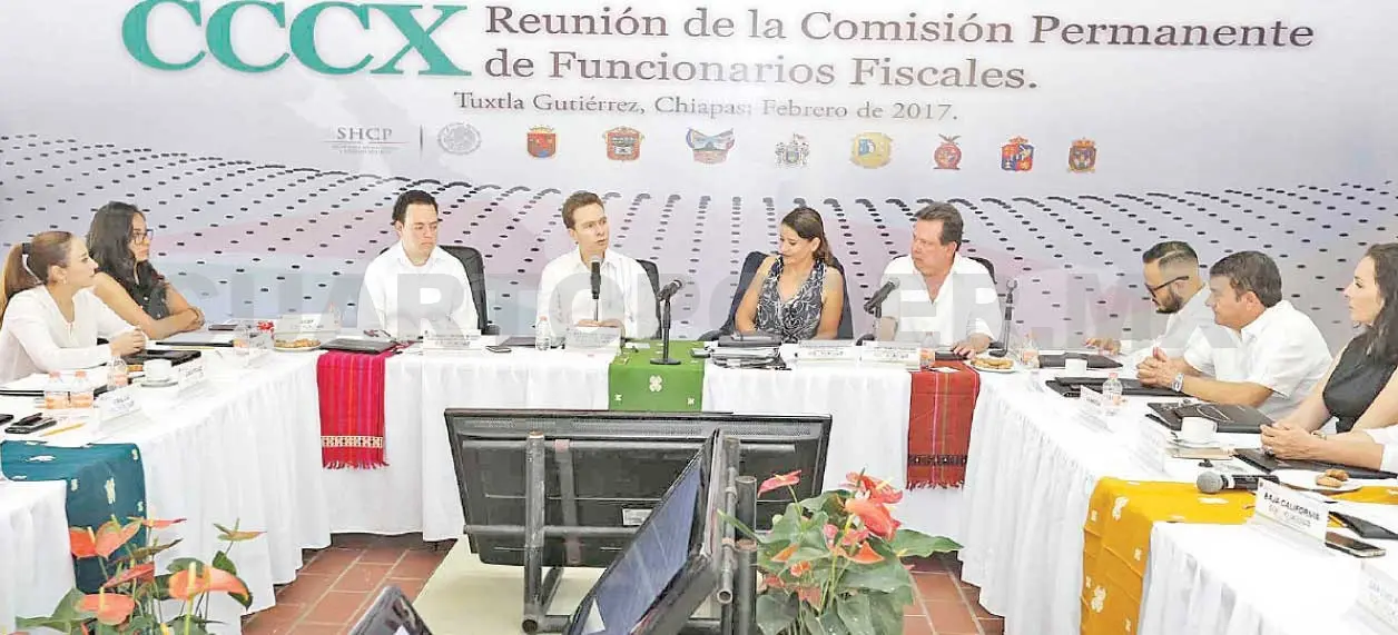 Chiapas frenó inercia de endeudamiento: Velasco