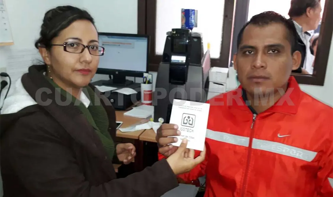 Inicia entrega de carnets de citas médicas