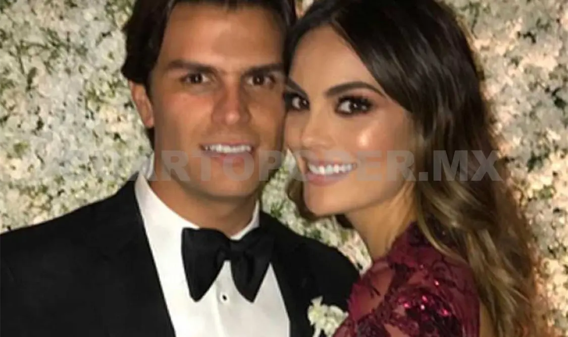 Ximena Navarrete celebra despedida de soltera
