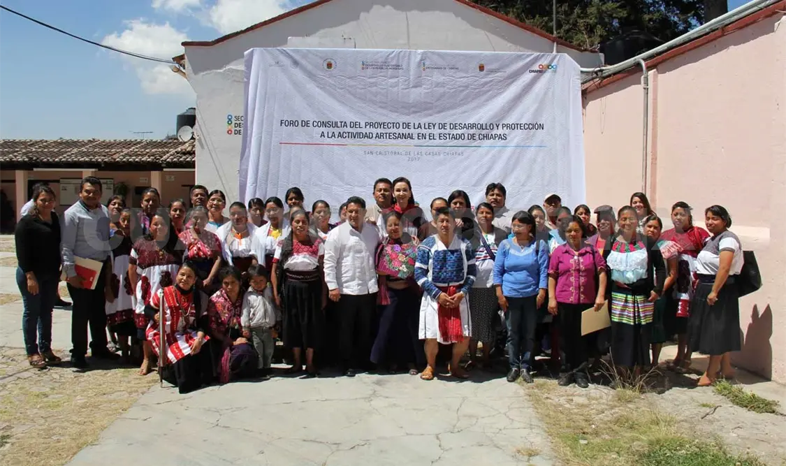 Realizan foro de consulta