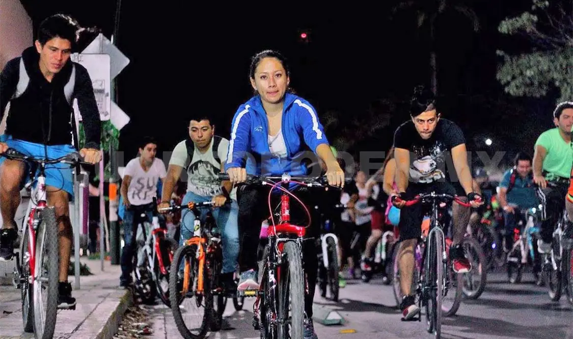 A rodar con el 72º paseo nocturno en bici