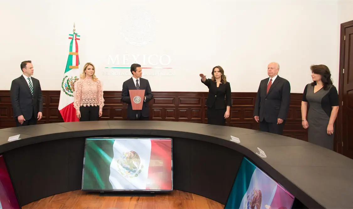 Angélica Rivera da la bienvenida a nueva directora del DIF nacional