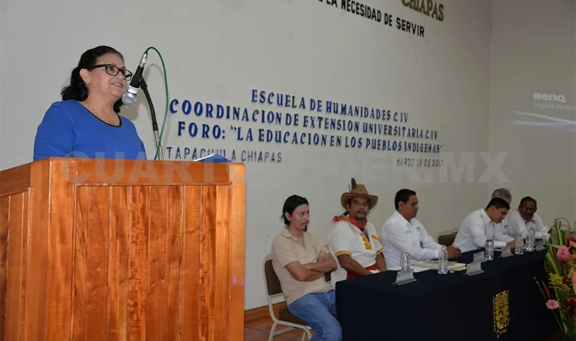 Leticia Carrasco Santos, directora de la Escuela de Humanidades del Campus IV. CP