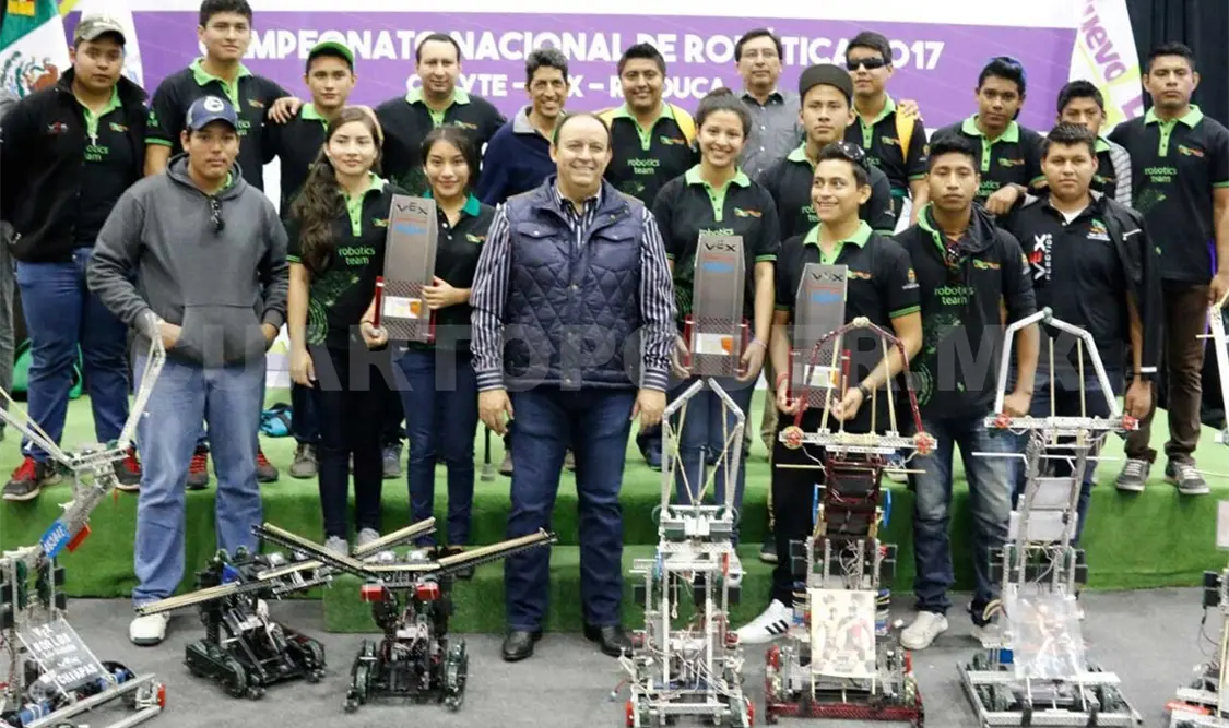 Estudiantes chiapanecos van a mundial de robótica