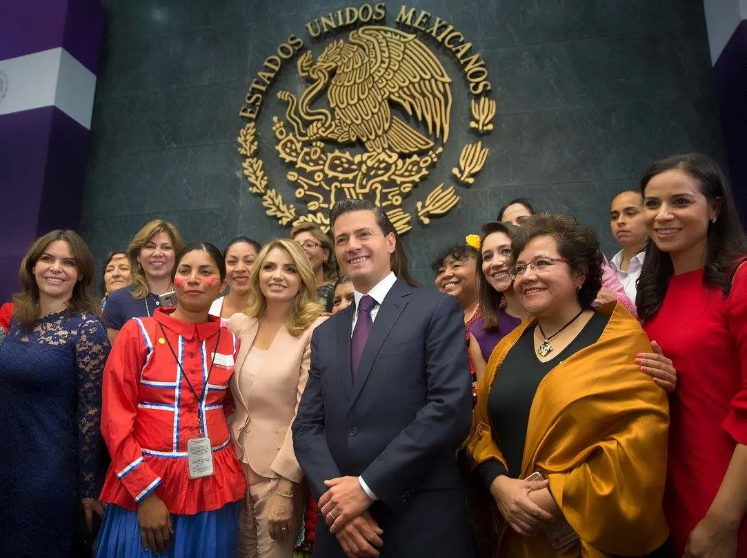 Peña Nieto llama a combatir el machismo en México