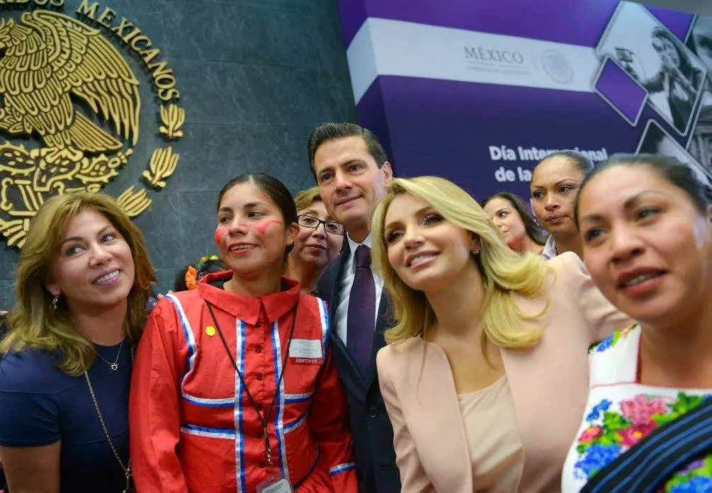 Aumento de oportunidades para la mujer engrandece a México: Angélica Rivera