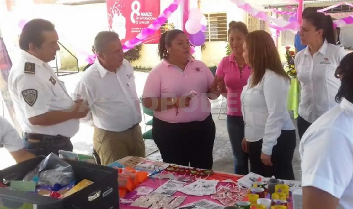 Buscan reconocer los derechos de las mujeres como el de la salud. A. L. M. / CP