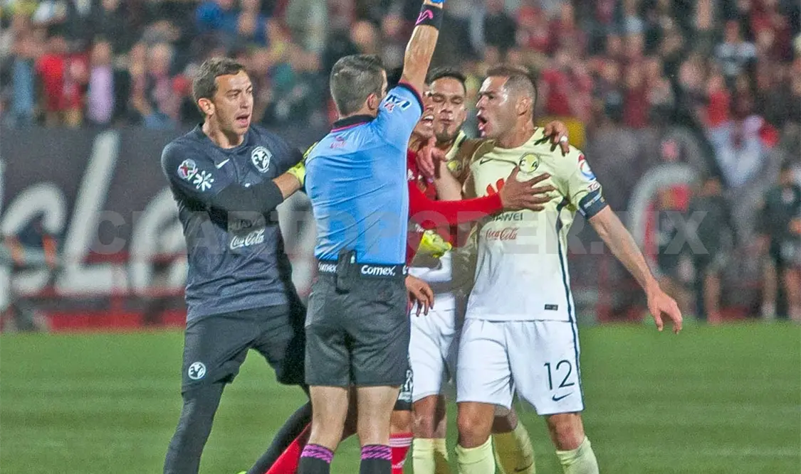 El problema es que no existen muchas opciones, ya que suponiendo que llegan a un arreglo este mismo fin de semana, no se podría jugar a media semana. Cortesía
