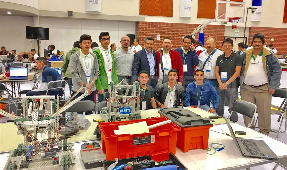 Cobach, primer lugar en Programación virtual