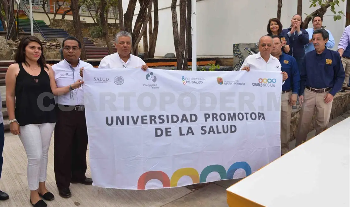 Izan banderas blancas en facultades del Campus I