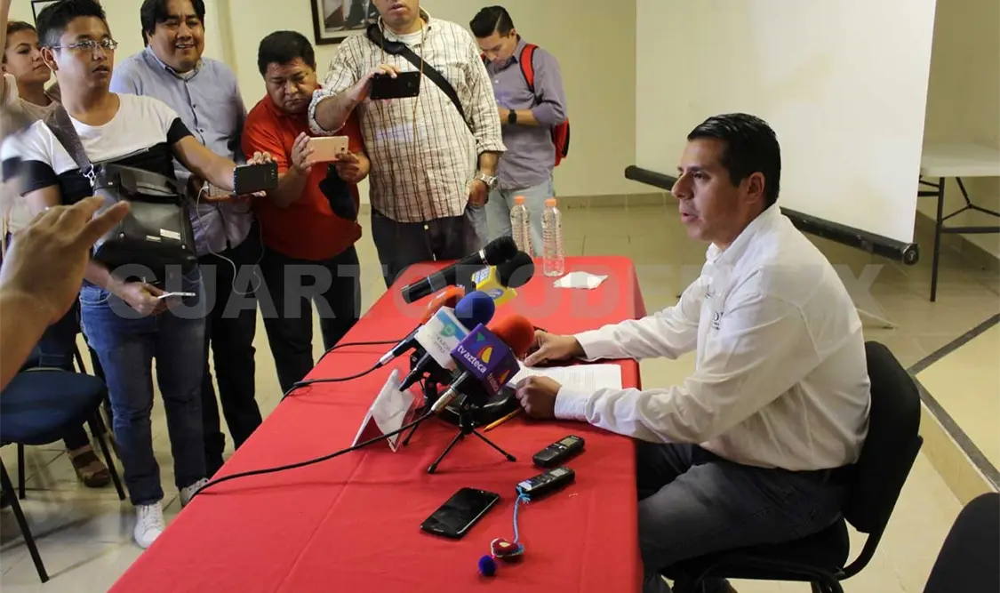 Fepade detiene a exconsejera