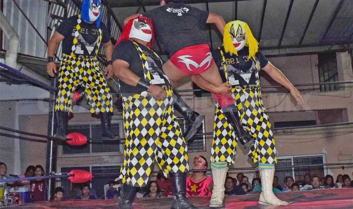 Regresa La Maquinaria a la Arena PNG