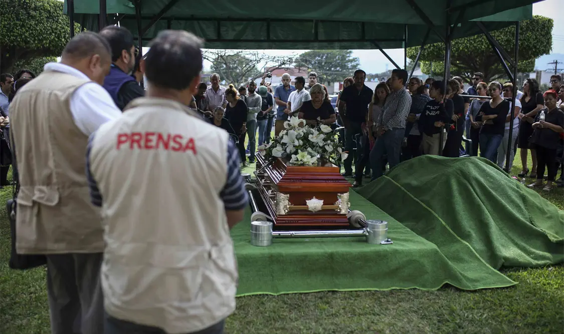 Entierran a Ricardo Monliu