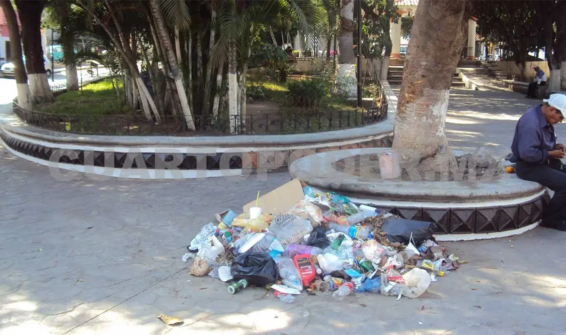 Más de 50 toneladas de basura llega a las alcantarillas diariamente