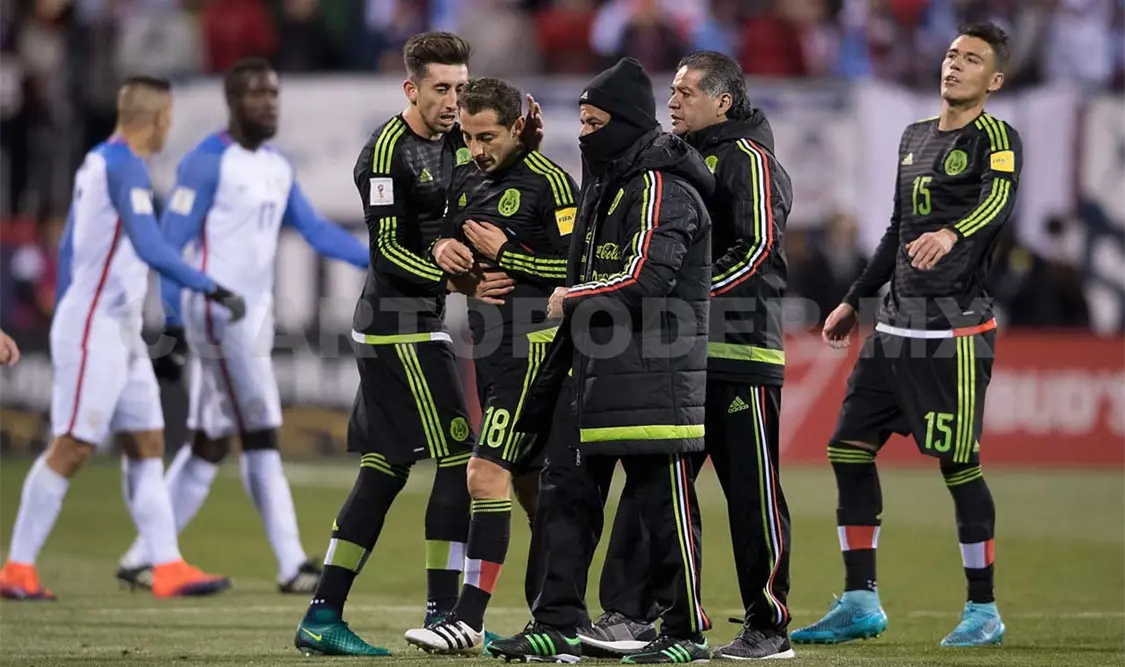 Andrés Guardado causa baja por lesión