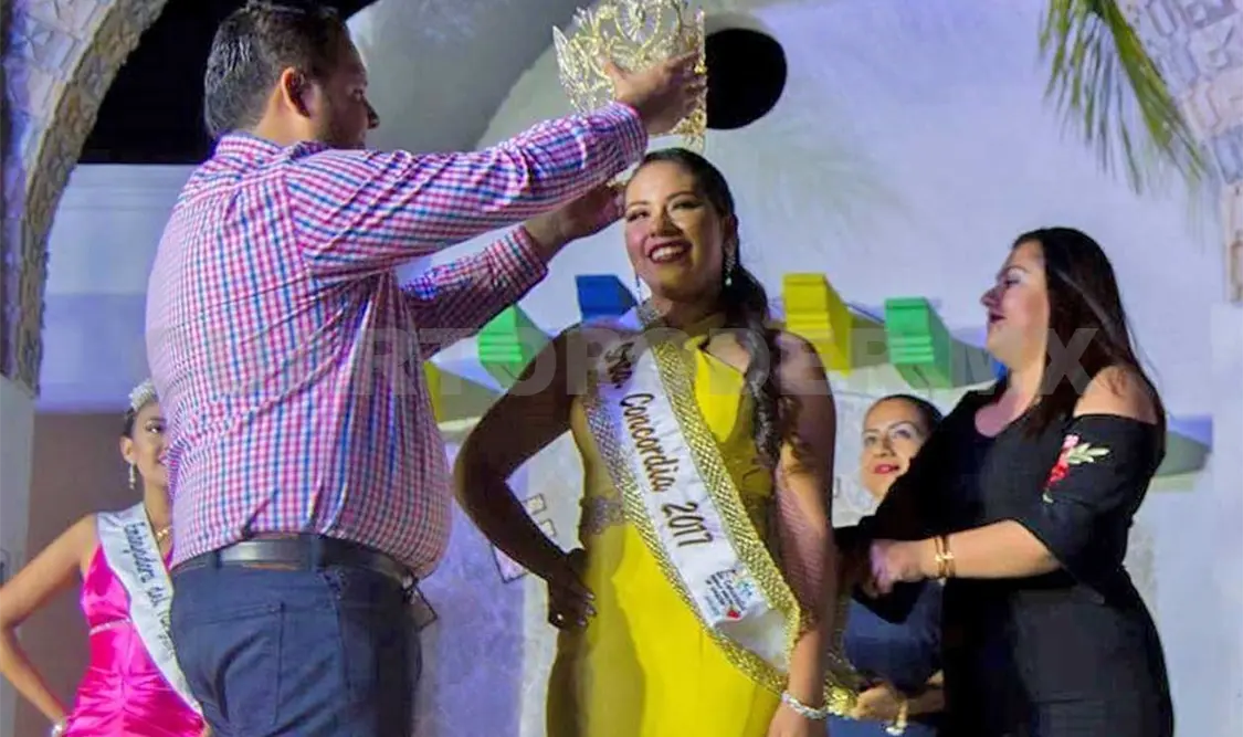 Arlen López, reina de la Feria del IV Viernes