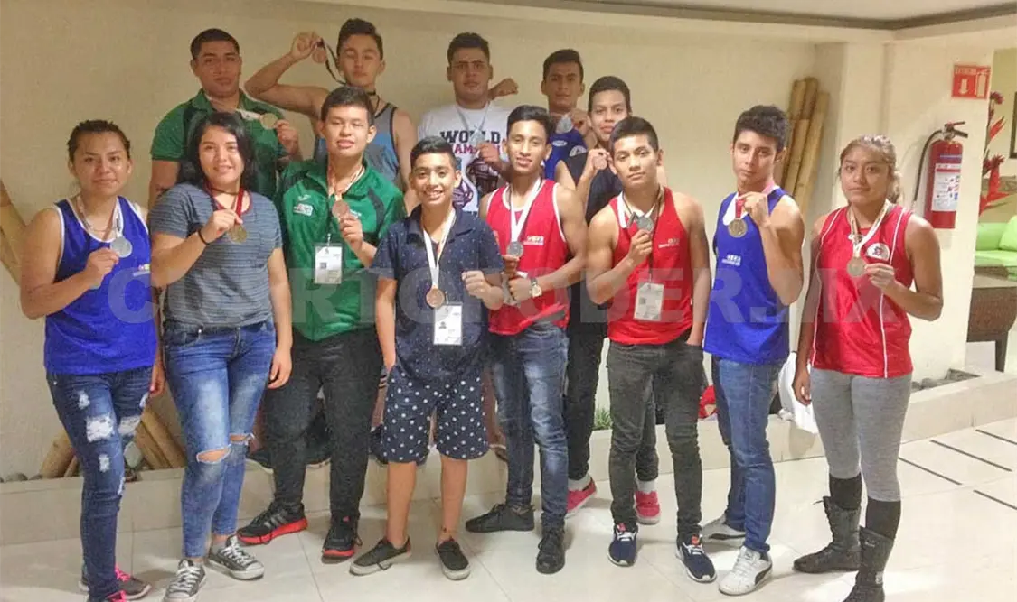 Boxeadores figuran en medallero olímpico