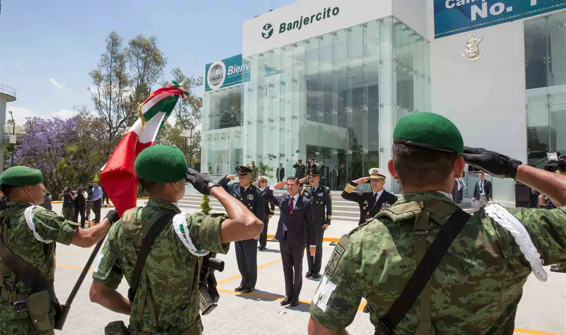 Peña Nieto condena descalificaciones a labor de las Fuerzas Armadas