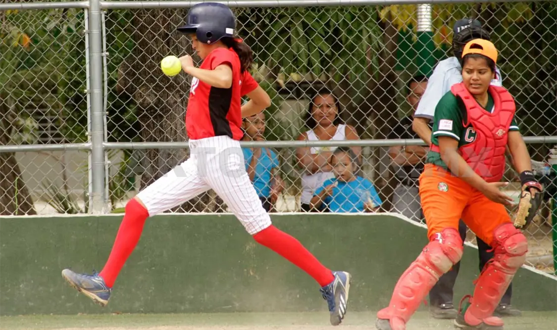 Las damas pusieron a volar la pelota en la J2