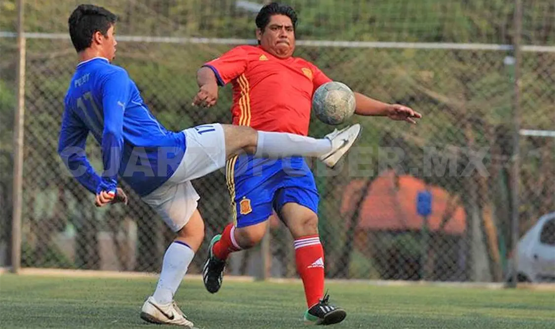 Kayzer Futbol Club golea a CBS en fecha 19