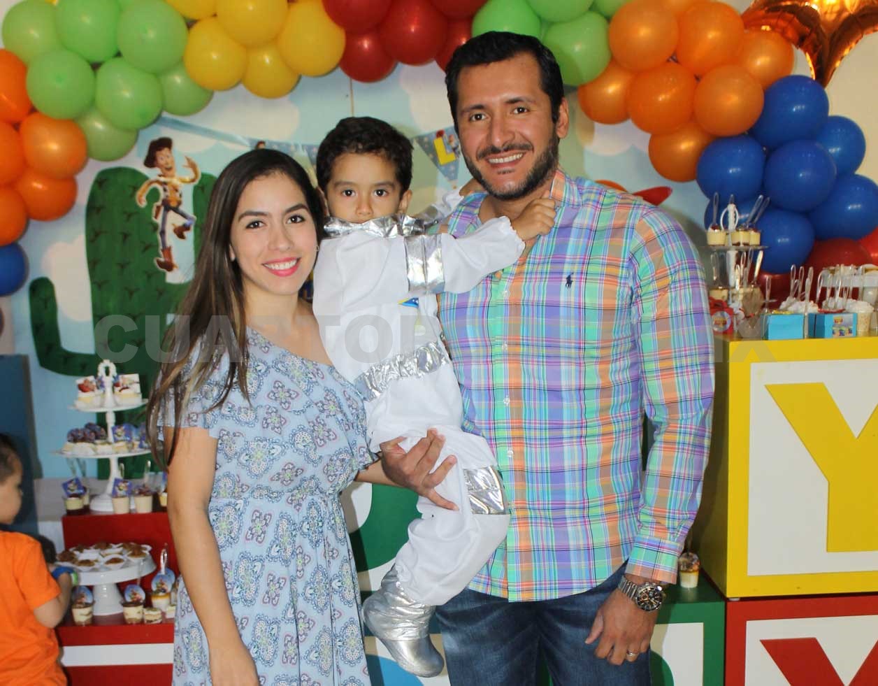 Divertida fiesta para Gael