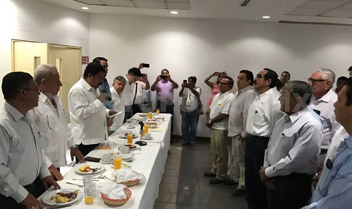Toman protesta a nuevo Sindicato del Transporte