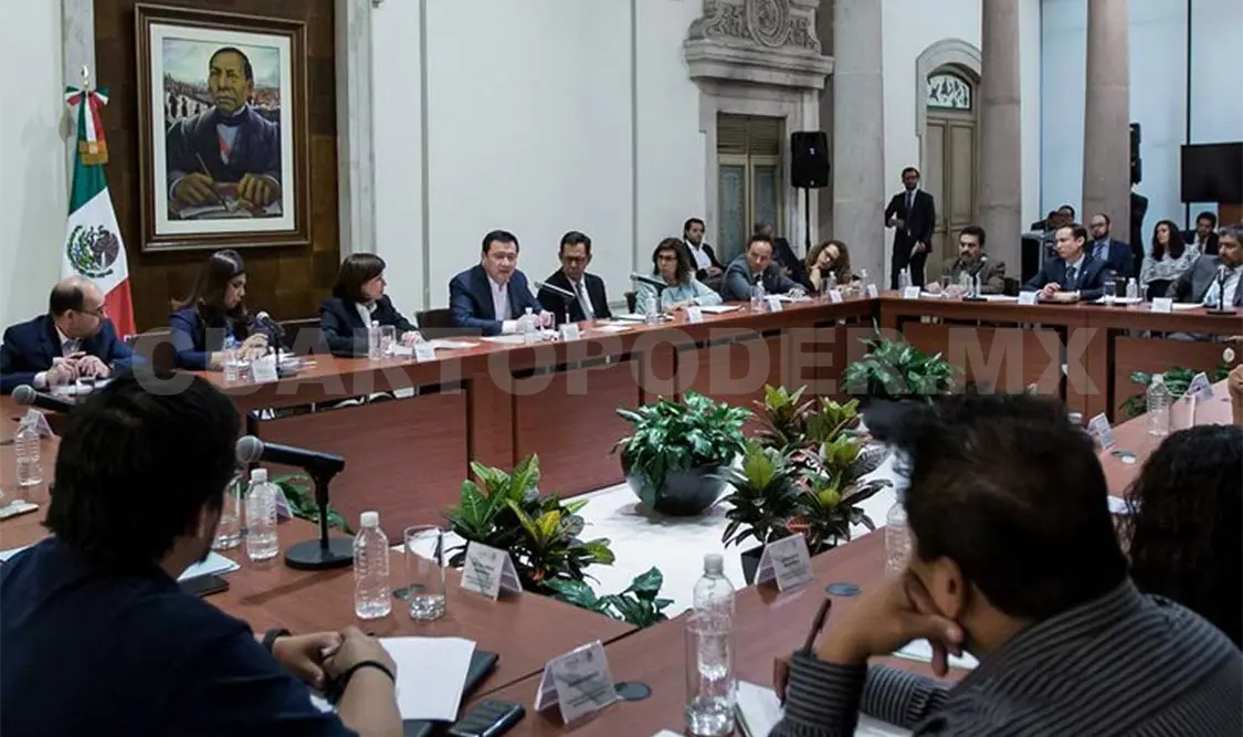 Osorio se reúne con sociedad civil